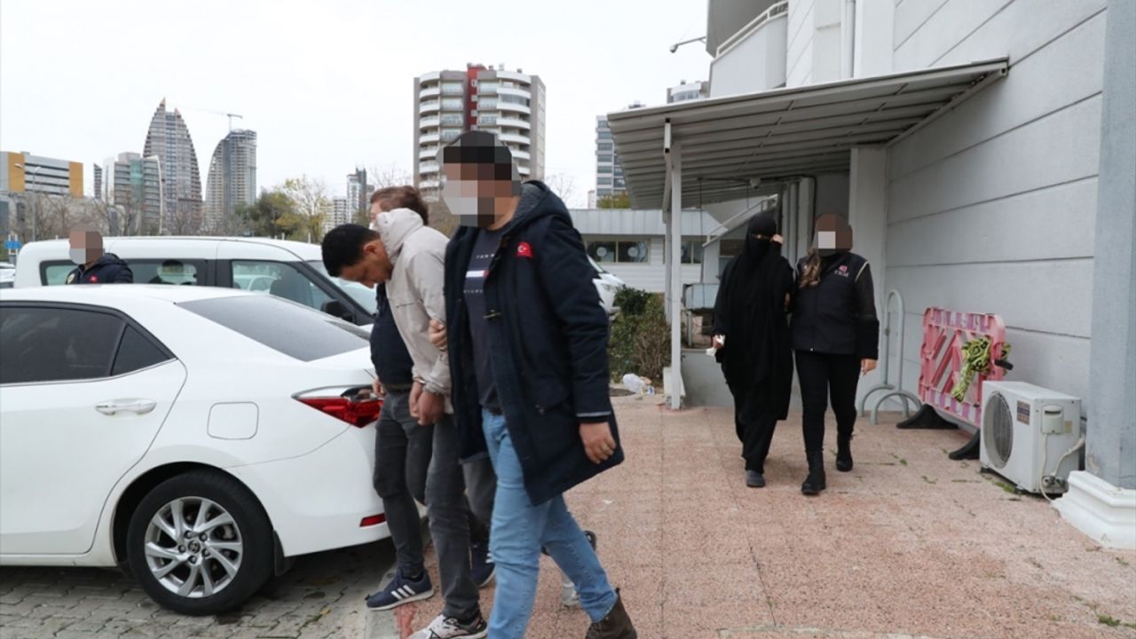 Mersin'de terör örgütü DEAŞ operasyonunda yakalanan 2 zanlı tutuklandı