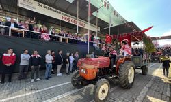 Antalya'da 24. Tarım ve Seracılık Festivali kapsamında "Yörük göçü" etkinliği yapıldı