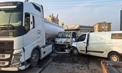 Mersin'de zincirleme trafik kazasında 11 kişi yaralandı