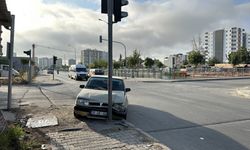 Adana'da çalıntı otomobille kaçmaya çalışan kişi yakalandı