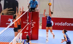 Voleybol: Vodafone Sultanlar Ligi