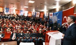 AK Parti'li Sever, Mut'ta aday tanıtım toplantısına katıldı