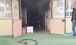 Adana'da anaokulunda yangın çıktı