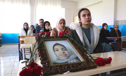 "Asrın felaketi"nde hayatını kaybeden öğrenciler liselerinde anıldı