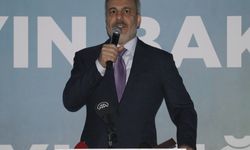 Dışişleri Bakanı Fidan ile AK Parti Sözcüsü Çelik, Adana'da iftara katıldı