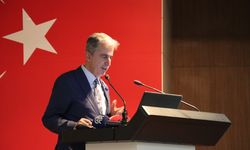 Adana'da kolon kanserine karşı bilgilendirilme yapıldı
