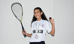 Sportif salsa ve squash sporcusu İpek, dünya şampiyonluğu için ter döküyor