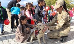 Hassa'da Dünya Çocuk Hakları Günü Coşkusu