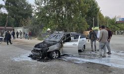 Hatay'da otomobilde çıkan yangın söndürüldü