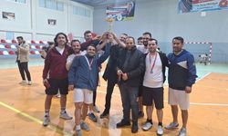 Çetenli İlkokulu ve Ortaokulu'ndan Futsal Turnuvasında Büyük Başarı!