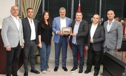 Başkan Öntürk: Yerel Radyolar Hatay’ın Sesi