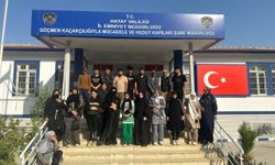 Hatay’da 24 Kaçak Göçmen Yakalandı: 1 Kişi Tutuklandı
