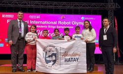 Hataylı Öğrenciler Robot Olimpiyatlarında Zirvede