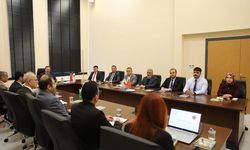 Altınözü İlçe Milli Eğitim Müdürlüğü’nde Çocuk Hizmetleri Toplantısı