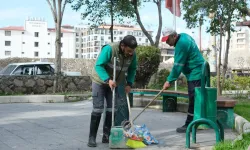Defne’de Temizlik Çalışmaları Aralıksız Sürüyor