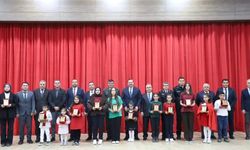 Altınözü’nde İstiklal Marşı’nın 105. Yılı Kutlandı