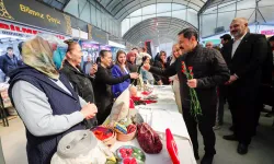 Vali Masatlı’dan Uzun Çarşı’da Kadınlar Günü Ziyareti