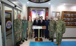 Bakan Güler’den İskenderun’da Deniz Er Eğitim Alayı’na Ziyaret