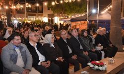 Başkan Yapar, Etkinlik alanında vatandaşlarla buluştu.