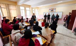 Altınözü’nde Okul Ziyareti