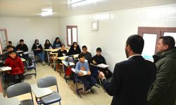 Gençlerle Eğitim Sohbeti
