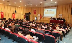 Hatay Modeli Programında İlçelerde Afet ve Dayanışma Ele Alındı