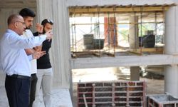 Başkan Yapar Yeni Belediye Hizmet Binası İnşaatını İnceledi