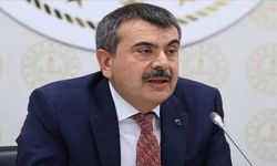 Üniversiteye Giriş Yaşı Düşüyor!