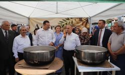 Altınözü’nde Aşure Bereketi