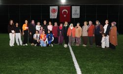 Yeşil Sahada Cumhuriyet Coşkusu