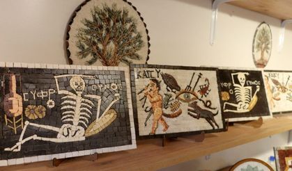 Hataylı Mozaik Sanatçısı Sultanoğlu, Depremzede Kadınlara Umut Oluyor