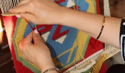 Hataylı Sanatçı Ayfer Dalioğlu'nun Eseri Müzayedede Büyük İlgi Gördü