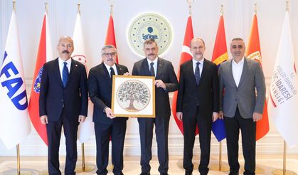 Hüseyin Yayman’dan Ankara’da Bakan Ziyareti