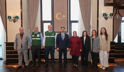 Mustafa Masatlı Yeşilay Heyetini Kabul Etti