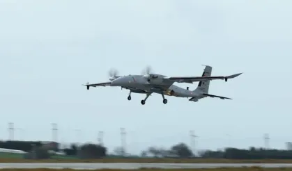 Bayraktar AKINCI’dan KGK-82 İle Tam İsabetli Test