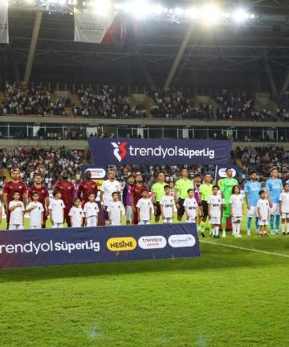 Deplasmanda Galibiyet Hasreti Trabzonspor ve Hatayspor Karşı Karşıya