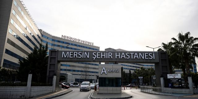 Mersin Şehir Hastanesi'nde hava, kara ve denizden transfer edilen depremzedeler tedavi edildi