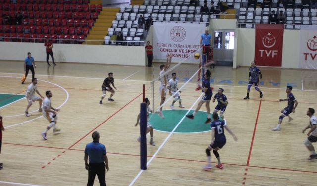TVF Erkekler 2. Ligi'nde yarı final etabı Osmaniye'de başladı