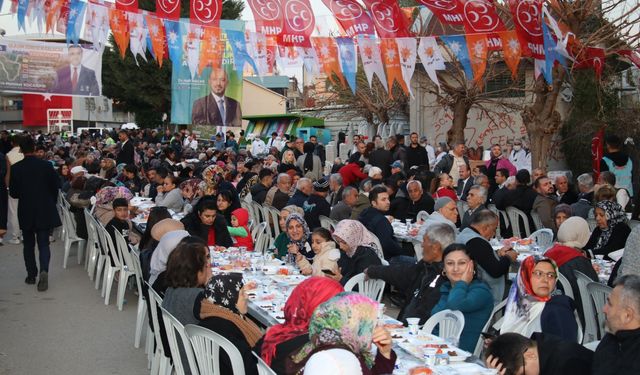 Aile ve Sosyal Hizmetler Bakanı Göktaş, Adana'da iftar programına katıldı: