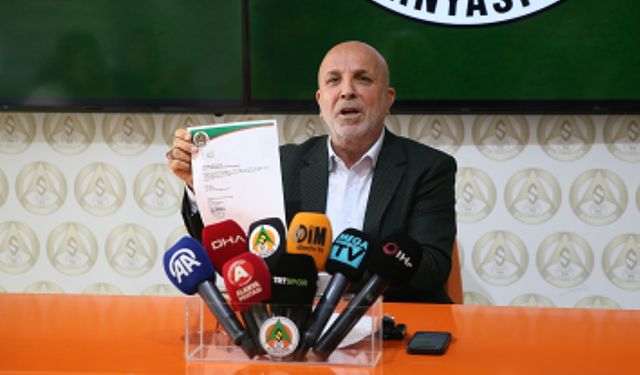 Alanyaspor Başkanı Çavuşoğlu, Muhittin Böcek'in spor tesisleri açıklamasını eleştirdi