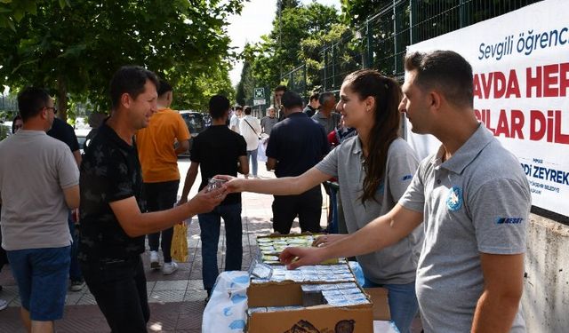 Manisa Büyükşehir öğrencileri yalnız bırakmadı