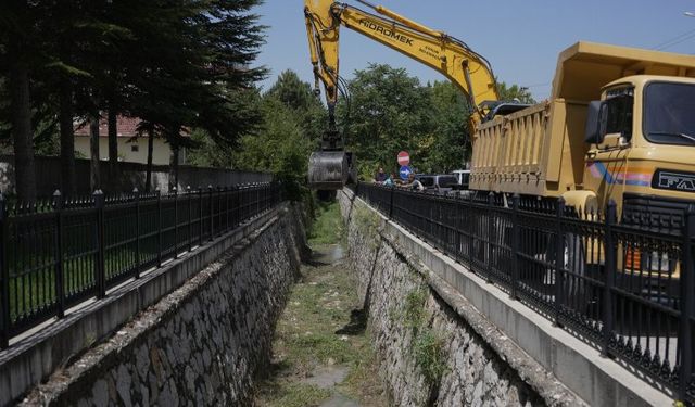 Melikgazi Deresinde hummalı çalışma