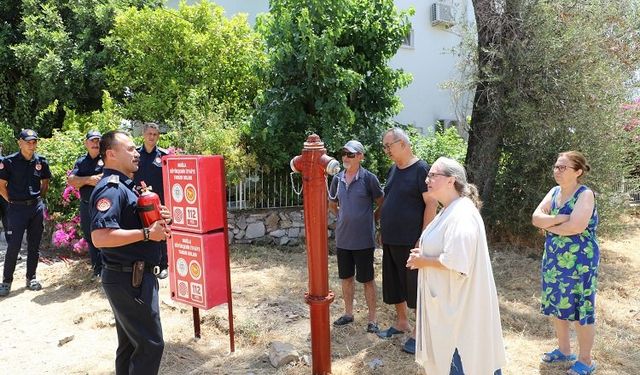 Muğla İtfaiyesi'nden Şövalye'ye eğitim