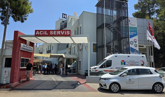 Antalya'da tekne kazası geçiren ATSO Başkanı Ali Bahar ağır yaralandı