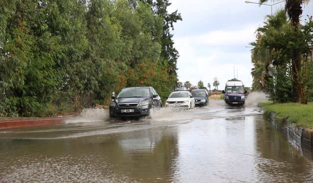 Hatay'da sağanak etkili oldu