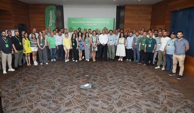 Schneider Electric Secure Power İş Birimi, iş ortaklarıyla buluştu