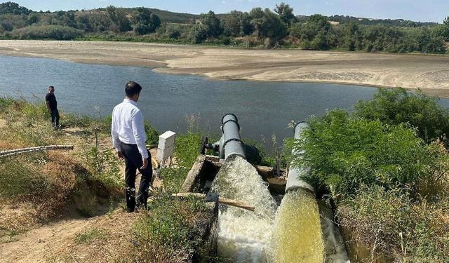 Meriç Nehri’ne Kaymakam Sevgili'den yakın mercek