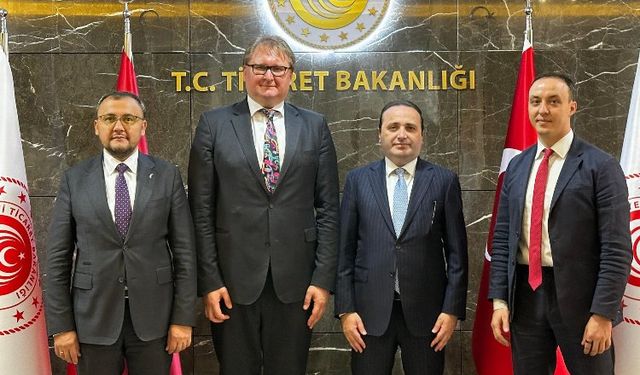 Ukrayna ile ikili ticari ilişkiler görüşüldü