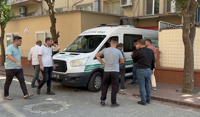 GÜNCELLEME - Adana'da su kuyusunda ölen 2 kişinin cenazeleri defnedildi