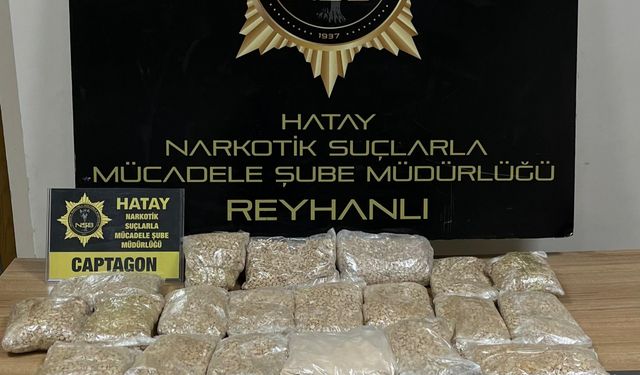 Hatay'da 95 bin 975 sentetik hap ve 1 kilo 156 gram uyuşturucu ele geçirildi